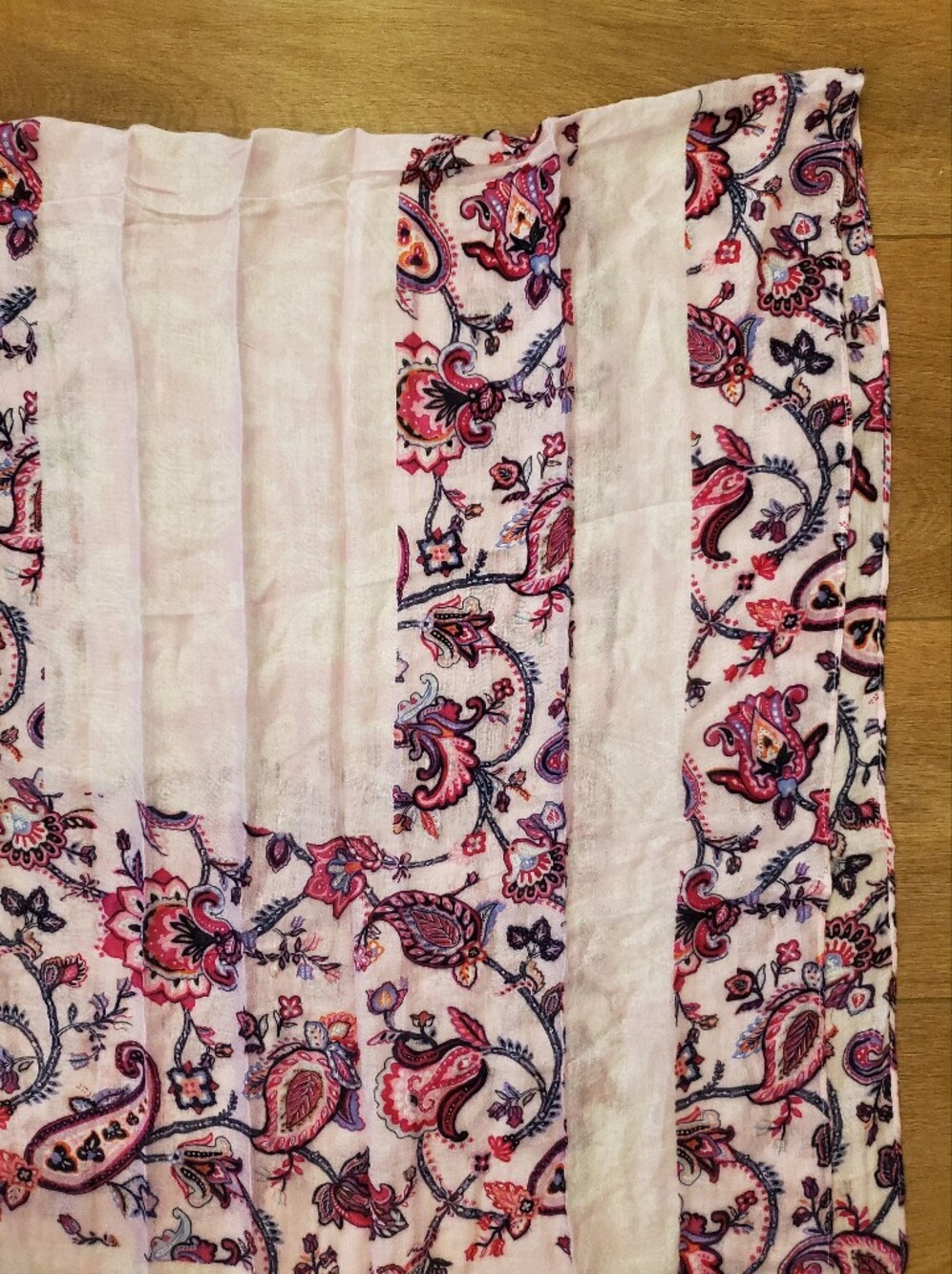 Vera Bradley Light Pink Paisley Women's Scarf - Soft Floral Print - Picture 7 of 11